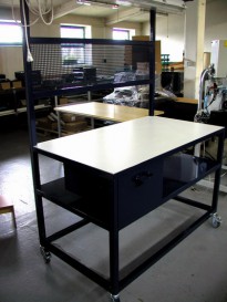 4026 Woring table